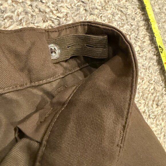 Old Navy Extra High-Rise Taylor Shorts | Adjustable Waist | Size M | Khaki Green - Picture 4 of 5